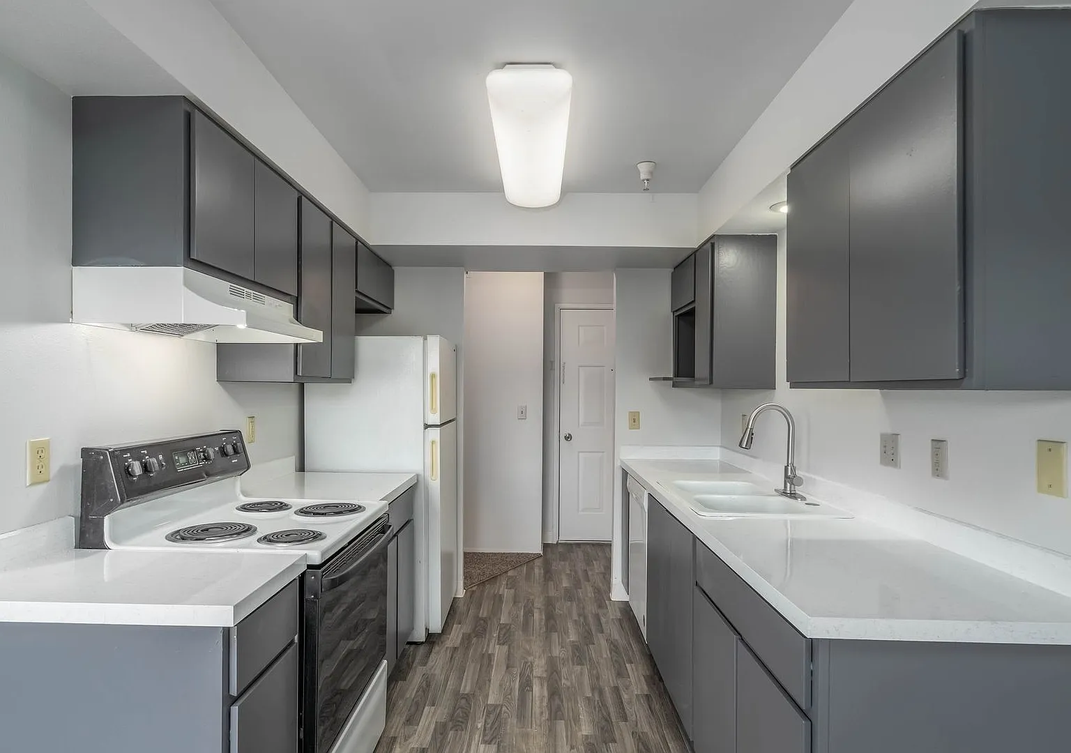 Aspen Heights — Photo 1