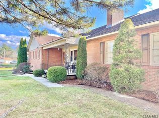 1140 Club Dr, Johnstown, PA 15905