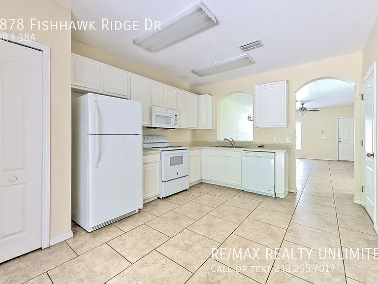 5878 Fishhawk Ridge Dr — Photo 3