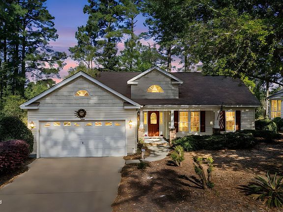 2nd image of 3864 Harmony Circle SE