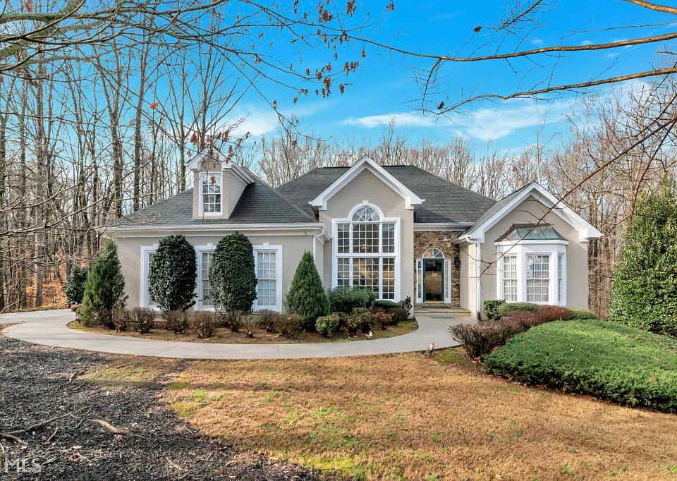 1st image of 4722 Carriage Way