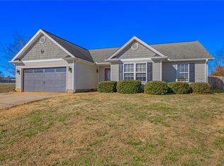 109 Stanmoore Dr, Anderson, SC 29621