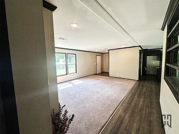 5th image of 142 Hammontree Rd