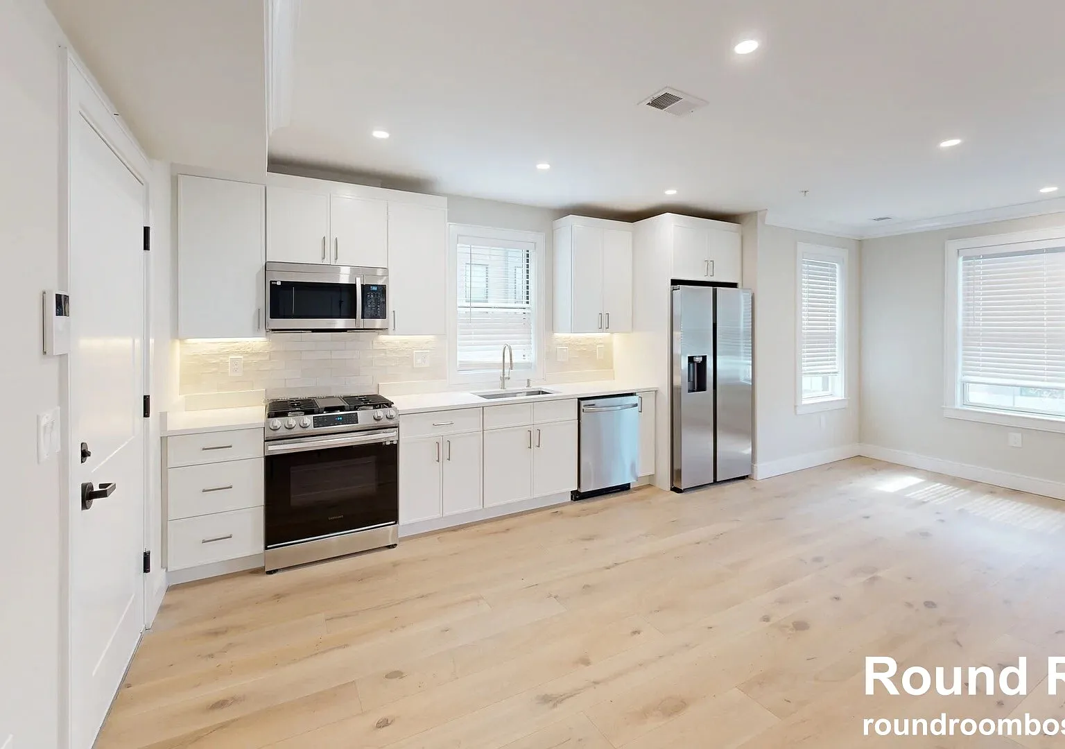 1 bed, 750 sqft, $3,500 — Photo 1