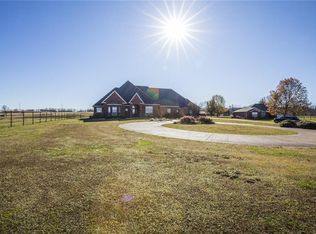 13595 N Mount Olive Rd, Centerton, AR 72719