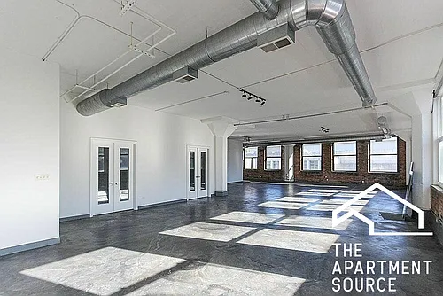 2255 S Michigan Ave #5E Photo 1