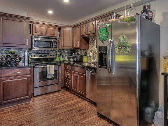 4th image of 700 W 48th Street # Fl 2nd