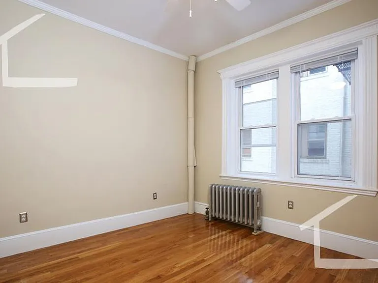 1101 Boylston St #1C — Photo 2