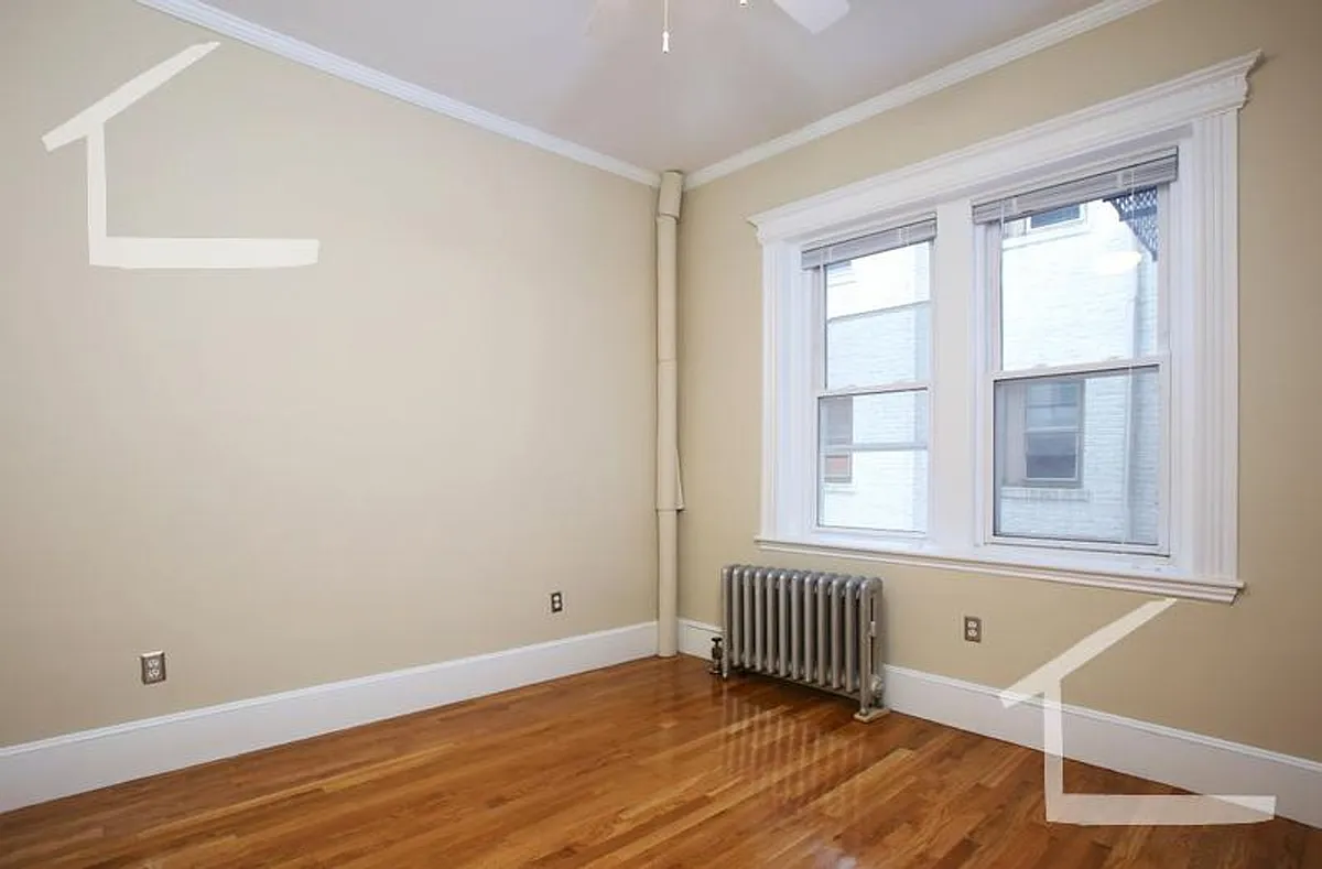 Building Photo - 1101 Boylston St #1C