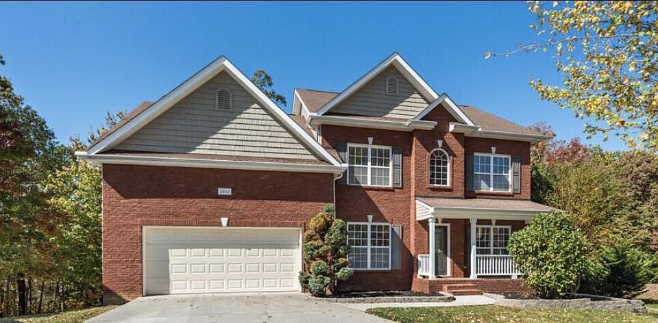 1st image of 2033 Fall Haven Ln