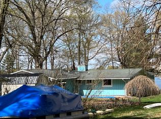 3200 Homewild Dr, Gregory, MI 48137
