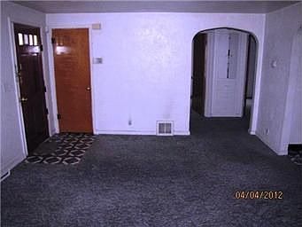 4th image of 5009 Yecker Ave