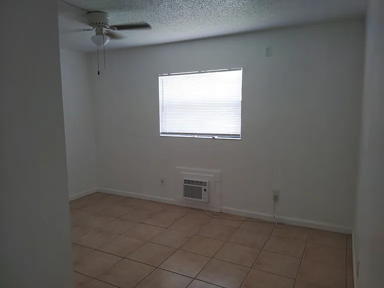 2122 Bradford St #526 — Photo 6