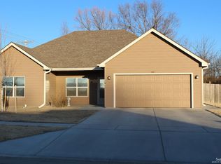 1801 Christy Ln, Salina, KS 67401