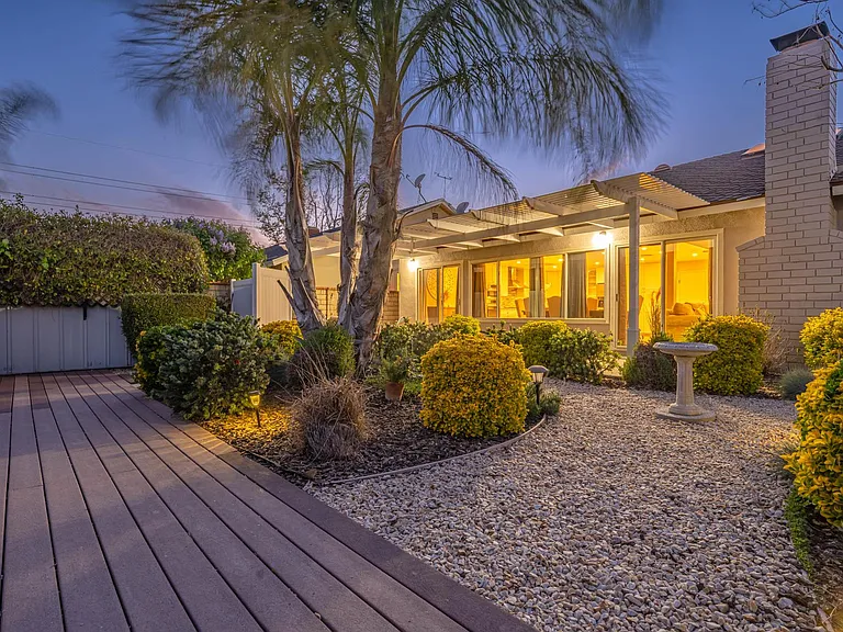 23236 Via Calisero — Photo 43