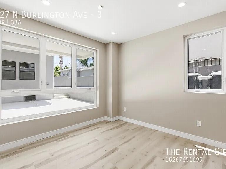 227 N Burlington Ave #3 — Photo 22