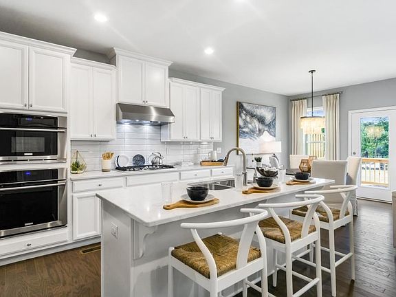 5th image of 2491 Ashford Oaks Dr