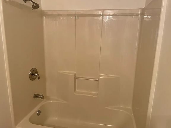3rd image of 401 Brooktrail Way