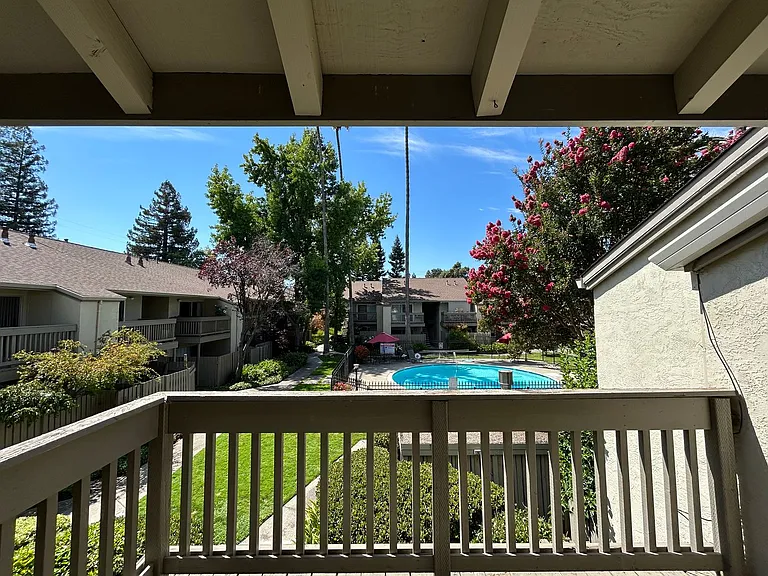 2562 Walnut Blvd #56 — Photo 5