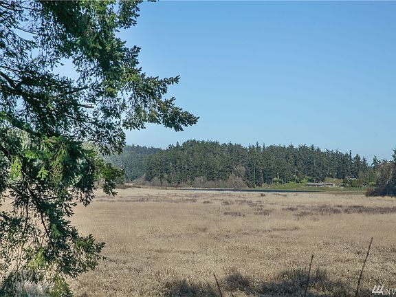 4th image of 98 Quadra Ln