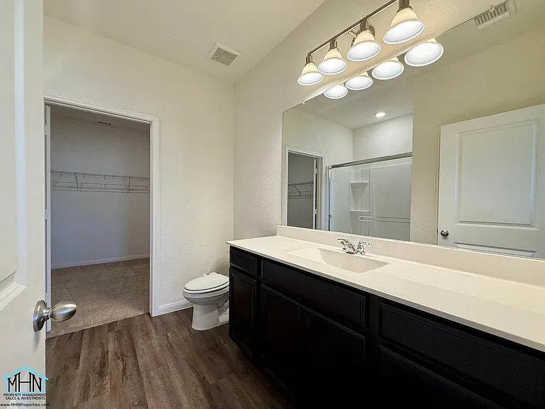 5843 Gulf Mdw — Photo 18