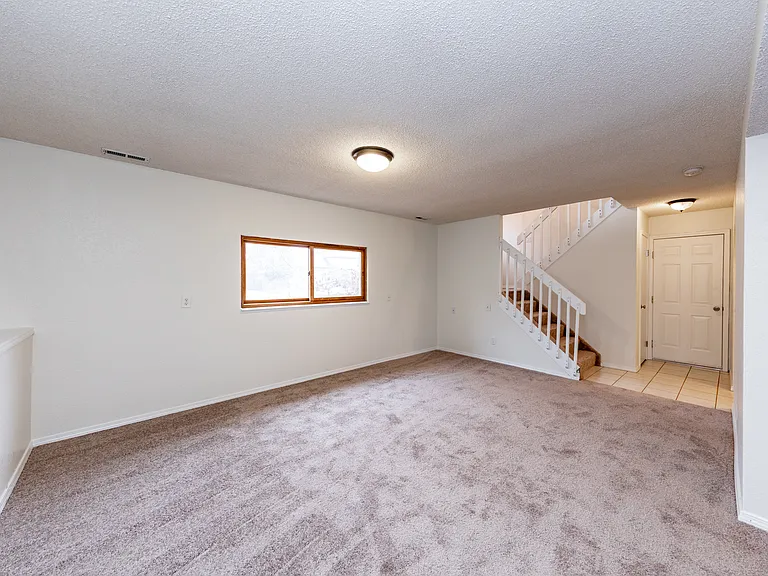 5160 Alton Dr — Photo 31