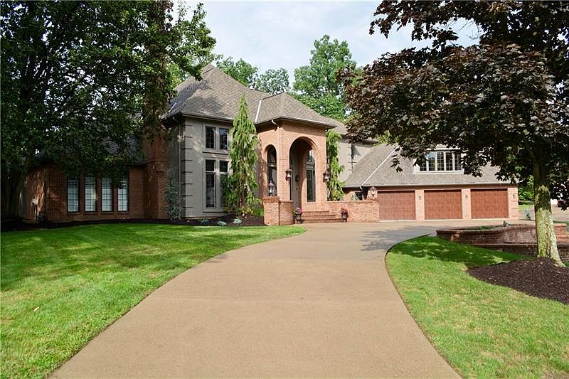 1st image of 2137 S Villa Dr