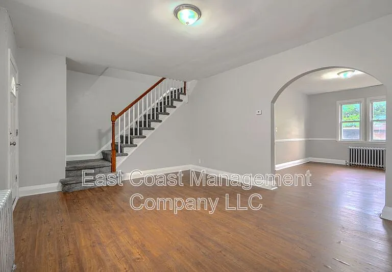 2525 Boarman Ave — Photo 1