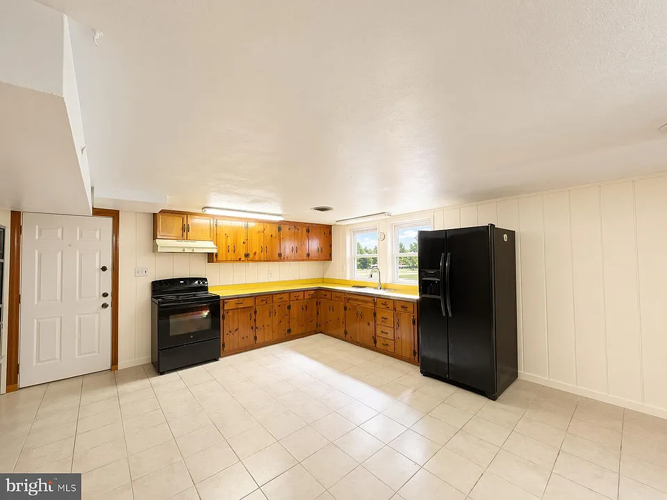 7213 Adelphi Rd