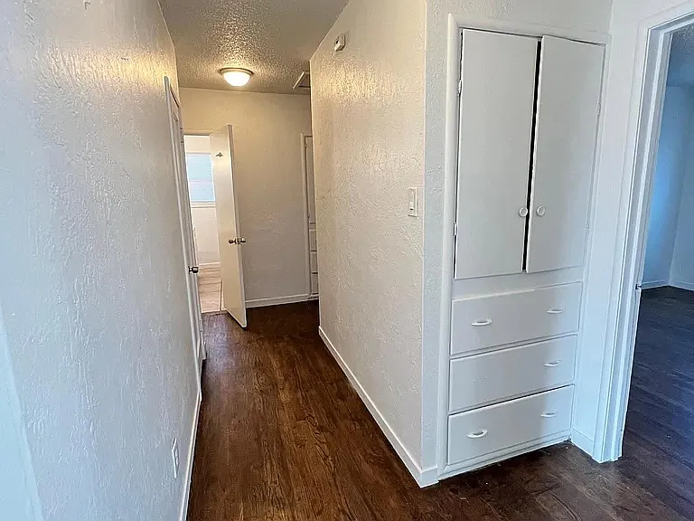 235 E Coolidge Ave #12 — Photo 45