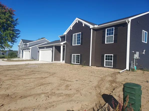 13777 Quincy St, Holland, MI 49424