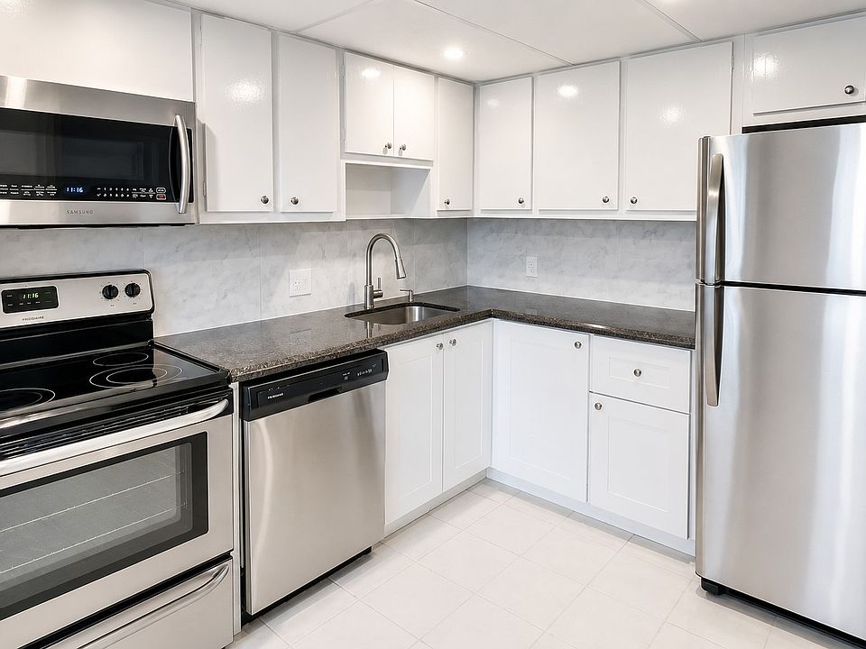 1st image of 2650 S Course Dr APT 307