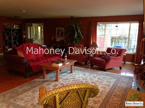 3rd image of 74 Benson Ln