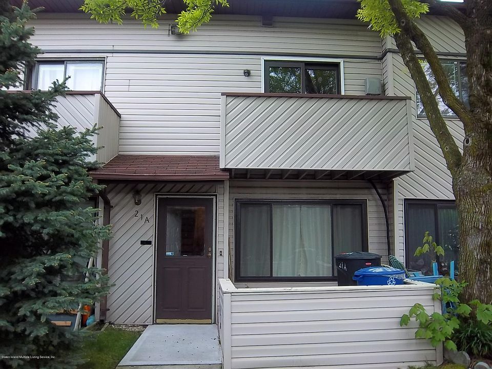 1st image of 21 Wolkoff Ln #A