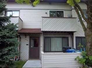 21 Wolkoff Ln #A, Staten Island, NY 10303