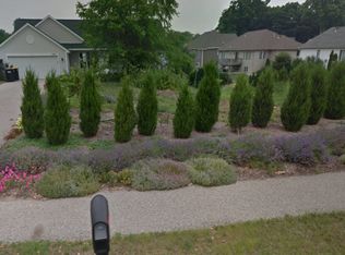 1861 52nd St SW, Wyoming, MI 49519