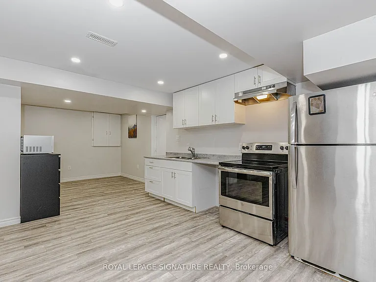101 Hullrick Dr #BASMENT — Photo 7