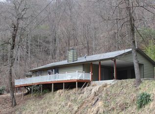 75 Lorraine Rd, Franklin, NC 28734