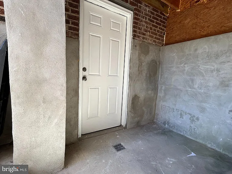 7131 Gormel Dr — Photo 4