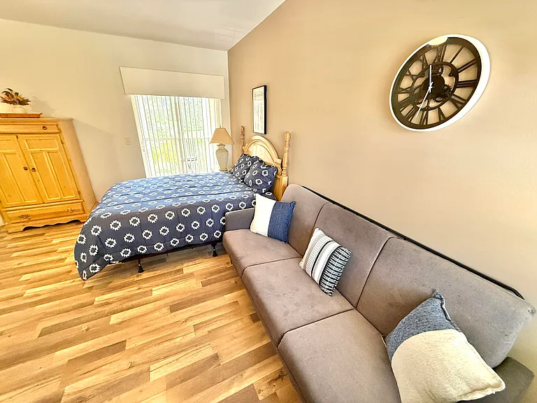 9895 Perfect Dr #B — Photo 7