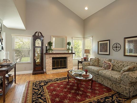 5th image of 4431 Skyglen Ct