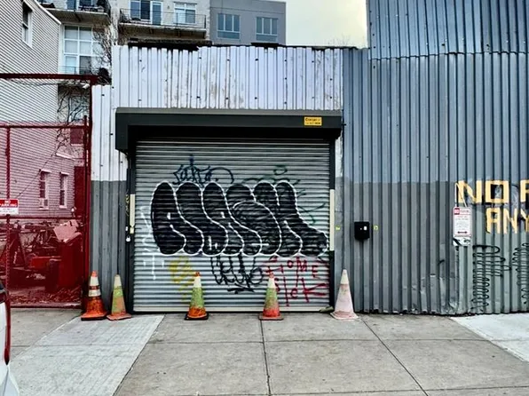 250 Skillman Avenue, Brooklyn, NY 11211