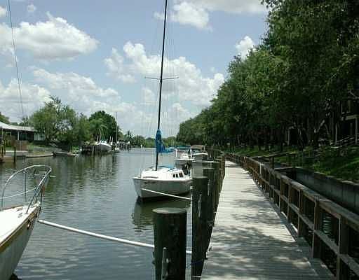 Waterfront Boardwalk w/ Slips