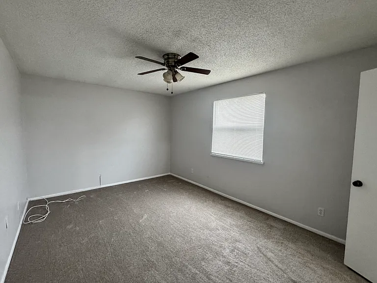 7604 Nacido Ct — Photo 7