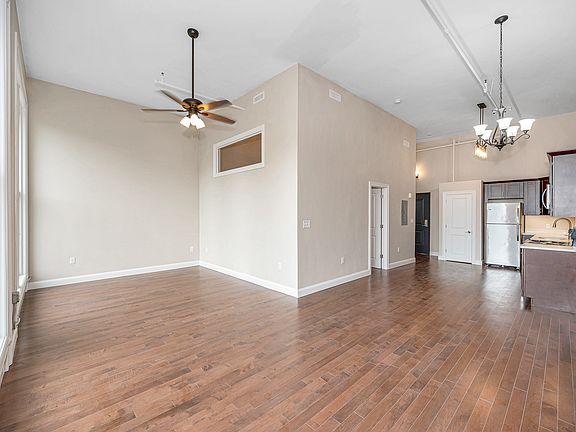 5th image of 231 Central St