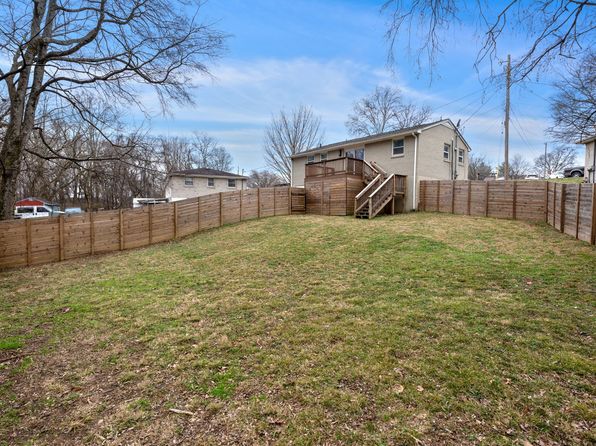 565 Lockwood Ct, Nashville, TN 37214