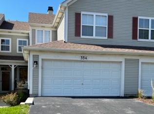 554 Peregrine Pkwy, Bartlett, IL 60103