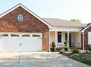 4805 N Lakewood Dr, Saint Joseph, MO 64506