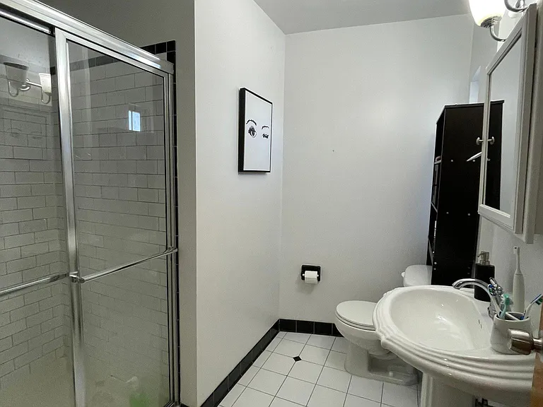 940 Amherst St #12 — Photo 16