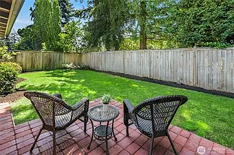 10047 NE 31st Pl — Photo 16